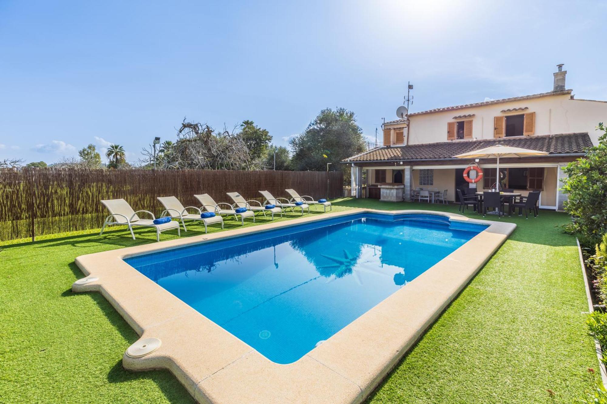 Villa Tomeu Pollenca Luaran gambar